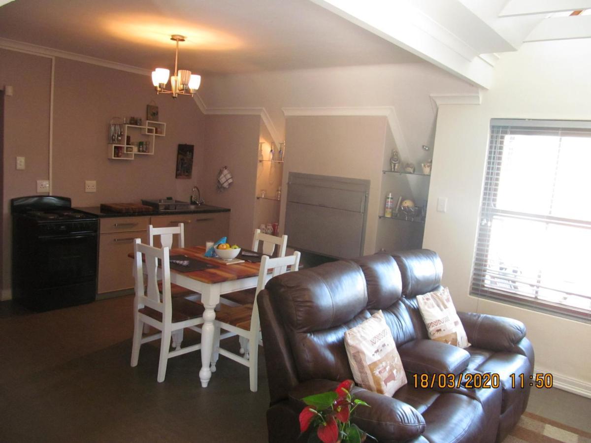 Luxury Secure Flat Apartment Plattekloof Kültér fotó